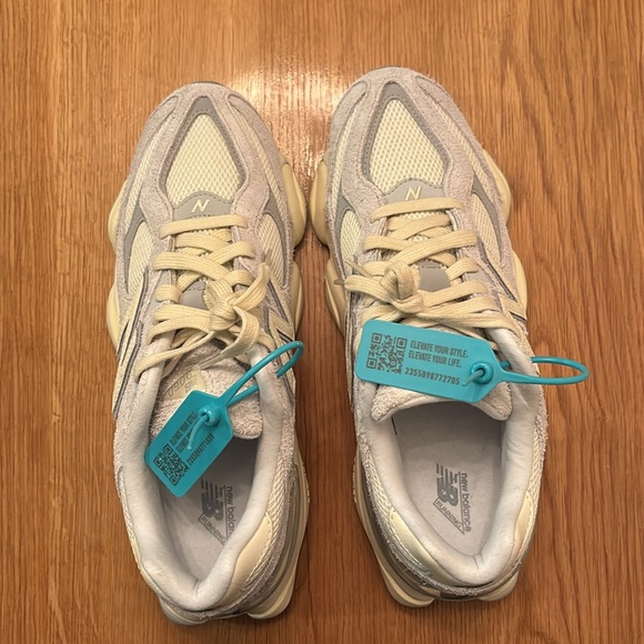 New Balance 9060 Quartz Grey - Picture 3 of 7